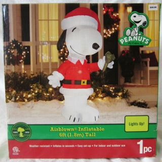 inflatable christmas decorations in Yard Decor