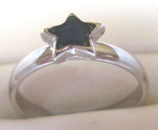 Child / Childrens STAR Style MOOD RING   Brand New   Changes Colour