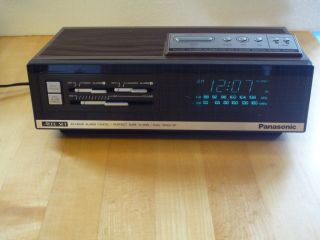 Vintage Panasonic Accu Set RC 6340 Dual Alarm Clock With Dimmer