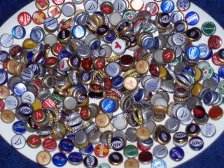 500 MIXED BEER BOTTLE CAPS CROWNS CLEAN NO DENTS SEE STORE 4 MORE