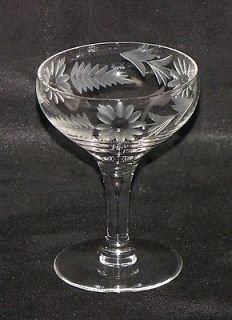 Vintage Crystal Stemware Etched Daisy Champagne Coupe Wine Glass