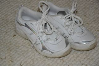 Stride Rite Daliah sneakers white silver girls size 9 M