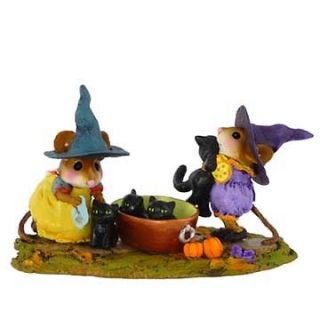 Wee Forest Folk Kitty Klean Up M 355a