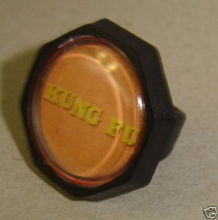 KUNG FU TV serie premium Toy Ring Argentina gumball