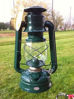 NEW DIETZ OIL LANTERN #76 Green The Original Kerosene Lamp & Wick