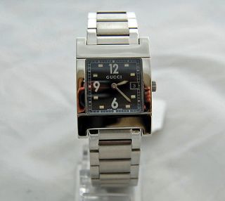 Gents Gucci Quartz stainless steel watch (Model 7700m)