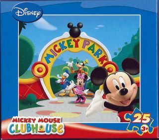 Disney Mickey Park Minnie Mouse Donald Duck Goofy 25 pc Puzzle