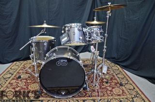 New DW Performance series drum set / Gun Metal Lacuqer