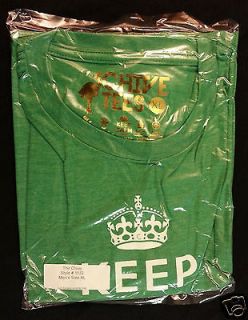 Men XL *KEEP CALM AND CHIVE ON* GOLD QR unopened TheChive bag T