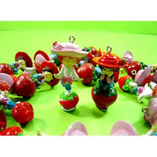 20 x Strawberry Shortcake Jewelry Making Figures Pendant Charms