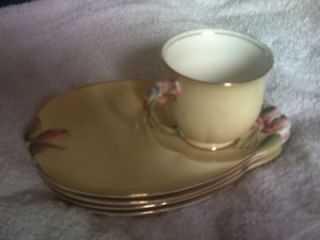 set, Royal Winton Grimwades, Tiger Lily pattern, yellow/gold accents