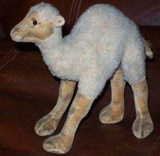 VINTAGE 1960s STEIFF FIRM BODIED CAMEL SCARCE APPROX 5  + NO IDs