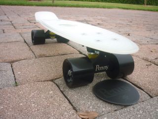 Original Skateboard Cruiser 22 Complete GLOW White W/ Black Wheels