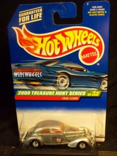 Hot Wheels 2000 Treasure Hunt 51 1936 Cord Blktires 3
