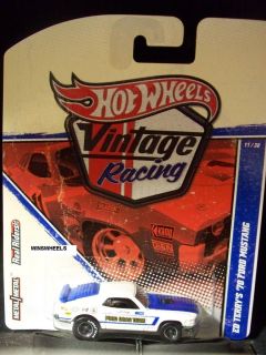 Hot Wheels 10 Vintage Racing 11 70 Ford Mustang Wht Ed Terrys