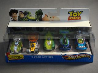 Buzz Lightyear Woody Rex RC Little Green Men Hot Wheels 5 Pack