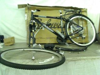  Discover Mens Hybrid Bike 700C Wheels 19 In Frame Size 308 99 TADD