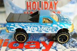 Hot Wheels Holiday 1997 Ford F150 Pickup Blue with Snow Splatter