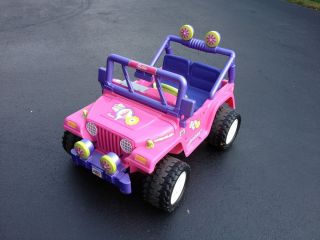 Fisher Price Power Wheels Barbie Jammin Jeep Wrangler