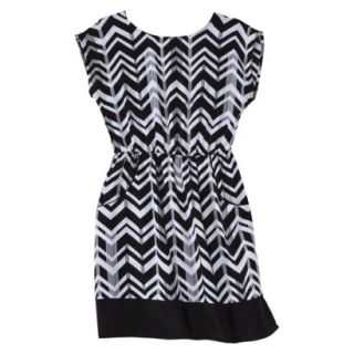 Xhilaration Juniors Printed Fit & Flare Dress   Black/White L(11 13)