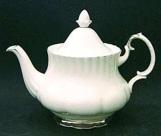 Royal Albert Chantilly Platinum Teapot & Lid, Fine China Dinnerware   Montrose S