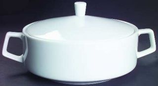  New Moon Round Covered Vegetable, Fine China Dinnerware   All White,Coupe,