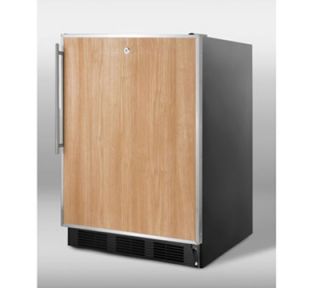 Summit Refrigeration Freestanding Refrigerator w/ Lock, Liner & Auto Defrost, Black/Stainless, 5.5 cu ft, ADA