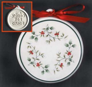 Pfaltzgraff Winterberry Cookie Mold/Press, Fine China Dinnerware   Stoneware,Gre