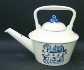 Metlox   Poppytrail   Vernon Provincial Blue Teapot & Lid, Fine China Dinnerware