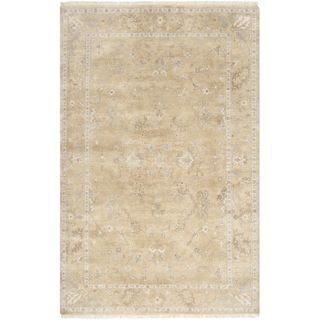 Hand crafted Shakopee Traditional Ivory Wool Oriental Rug (56 X 86)