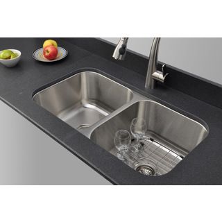 Wells 16 gauge 70/30 32 inch Double Bowl Undermount Stainless Steel Kitchen Sink