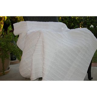 Ruffled White Quilted Throw (White Shell 100 percent cotton Fill 100 percent cotton Pre washed and pre shrunkCare instructions Machine wash coldDimensions 50 inches wide x 60 inches longThe digital images we display have the most accurate color possib