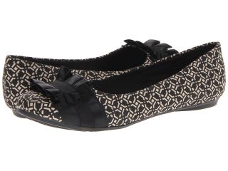 Fergalicious Alana Womens Slip on Shoes (Black)