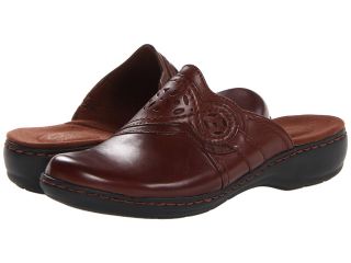 Clarks Leisa Ruffle Womens Slip on Shoes (Brown)