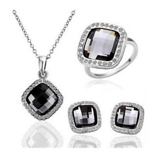 Gorgeous 18K Plated With Crystal Womens Jewelry Set Including Necklace,Earrings,Ring