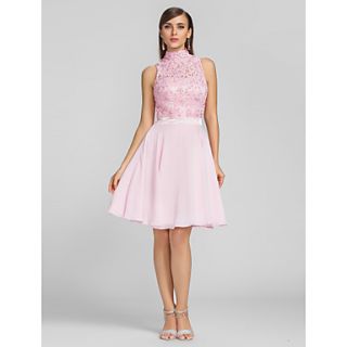 A line High Neck Knee lenght Chiffon And Lace Cocktail/Prom Dress With Beading