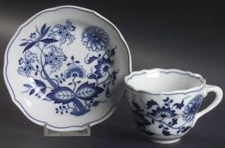 Hutschenreuther Blue Onion (Scalloped, Rim) Flat Cup & Saucer Set, Fine China Di