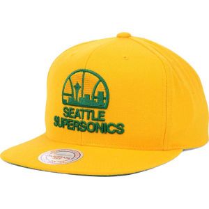 Seattle SuperSonics Mitchell and Ness NBA Solid Snapback