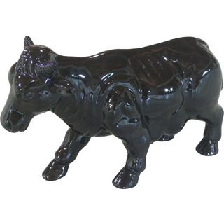 Friendly Cow Statue (BlackDimensions 11.41 inches long x 5.11 inches wide x 7.48 inches highQuantity One (1) friendly cow statueSetting Indoor )
